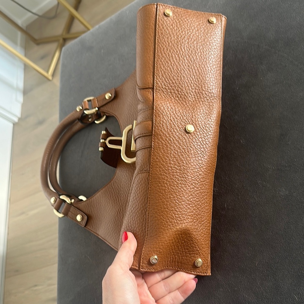 Gucci Brown Leather Shoulder Bag with Gold Accents- Vintage and Authentic! - Picture 5 of 7